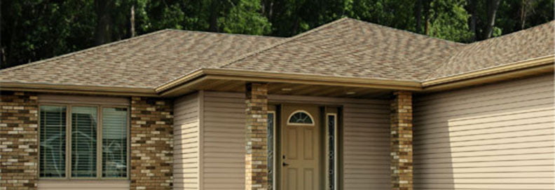 Gettysburg home featuring tan stainless steel siding