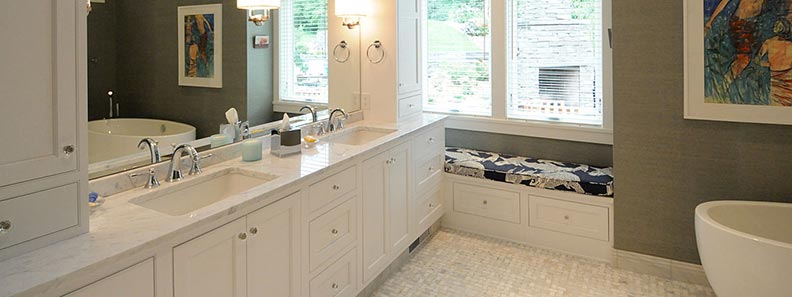 Crystal Cabinets Painted Finishes featured in bathroom