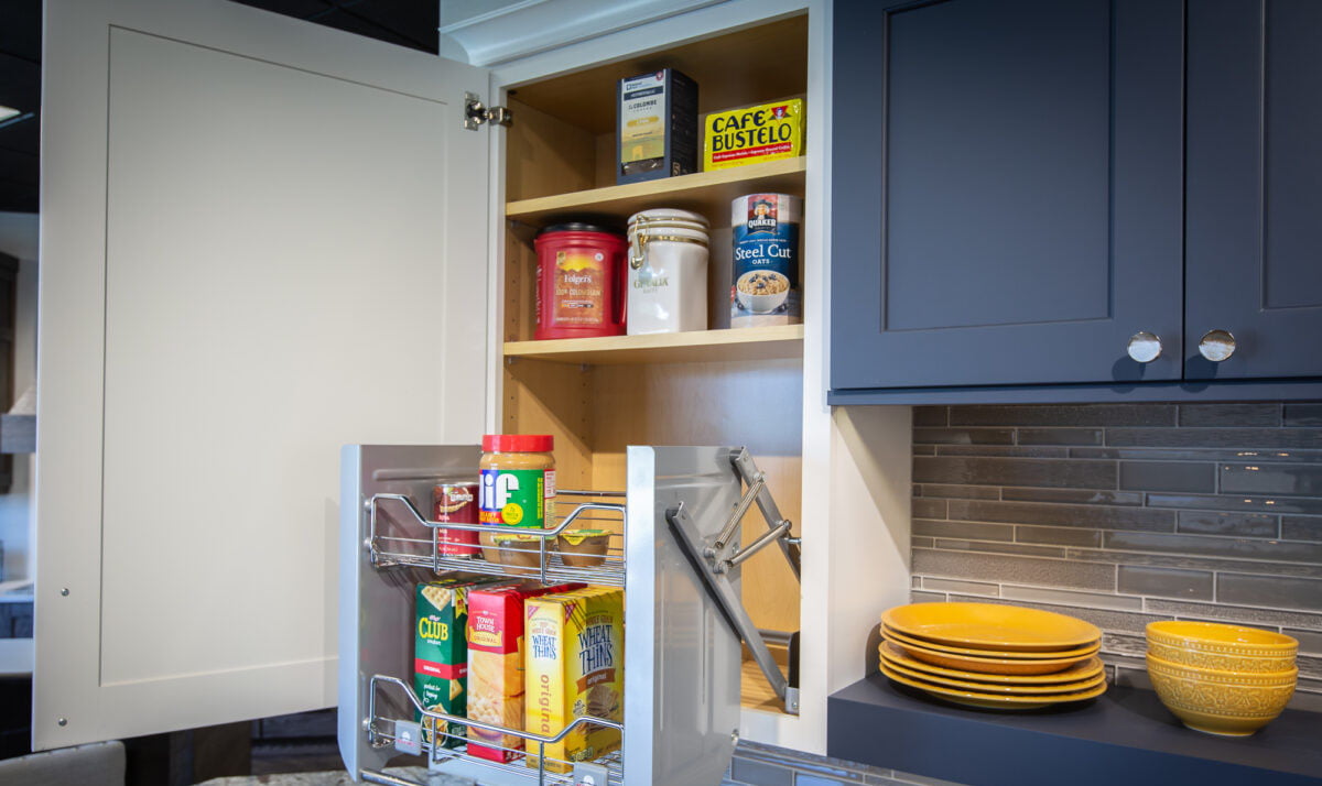 Wall-Accessible-Shelf-Rack-UD