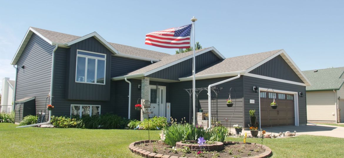 P1211653